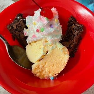 Meet your Posher, Carmen